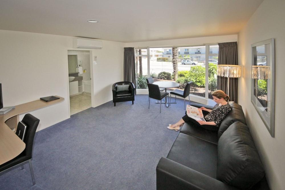 Baywatch Motor Inn Mount Maunganui Exteriér fotografie